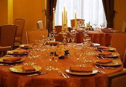&eacute;tterem specialista. &eacute;tterem, sz&aacute;llodai &eacute;tterem, &eacute;tterem Budapest, gourmet &eacute;tterem, cs&aacute;rda, bisztr&oacute;